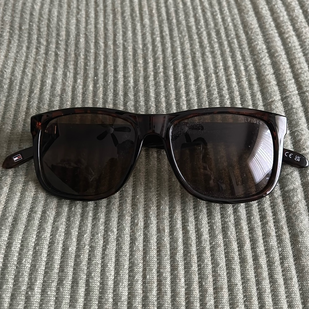 Tommy Hilfiger Sunglasses